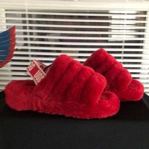 🌺Ugg Fluff Yeah Women’s Slide